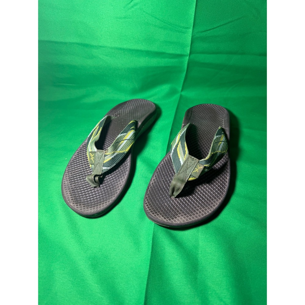 Chaco Ecotread Flip Flop Sandals Mens Green Yellow Patterned Straps Outdoor